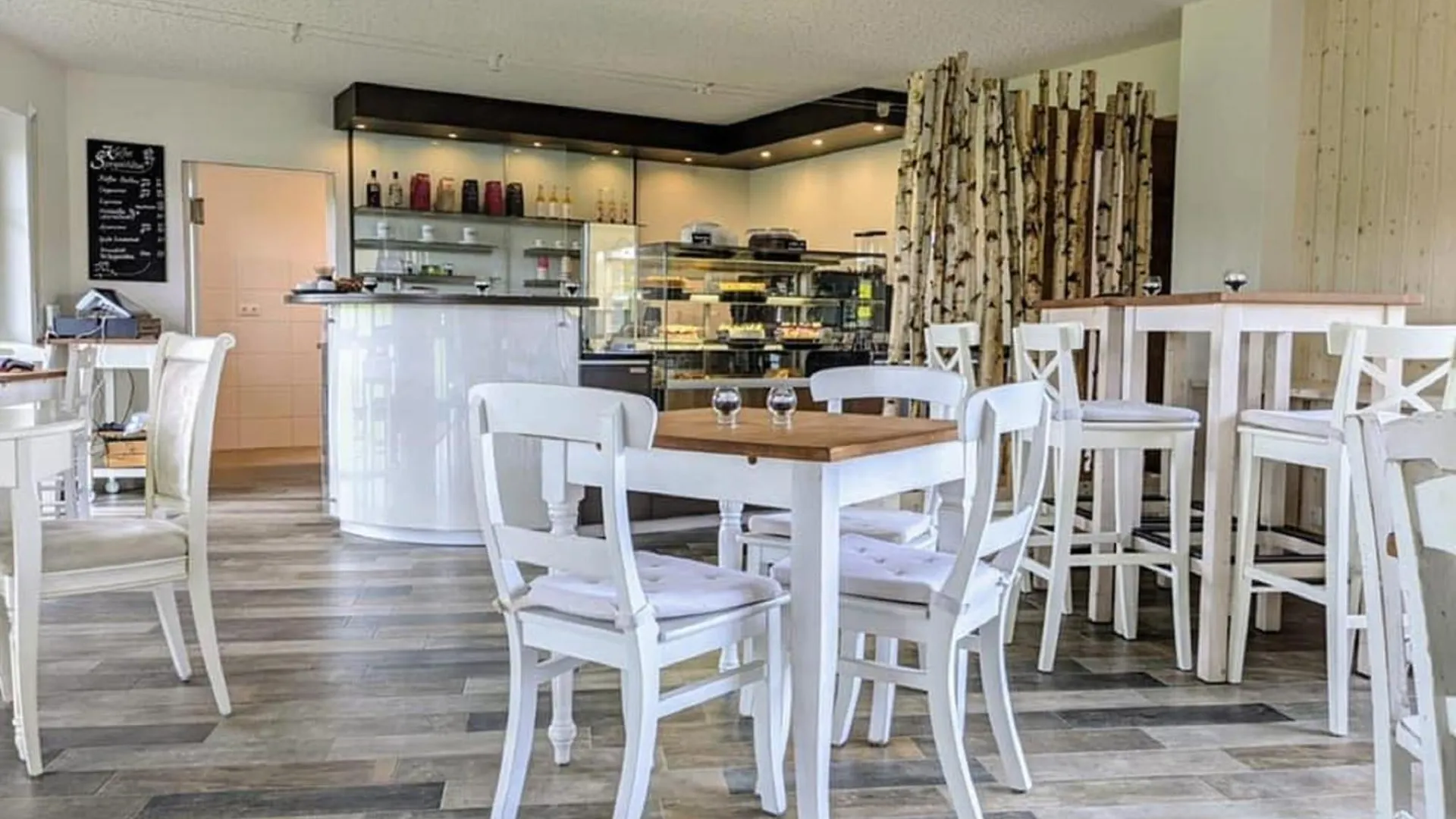 Wiesnblick Cafe & Zimmer Aidhausen